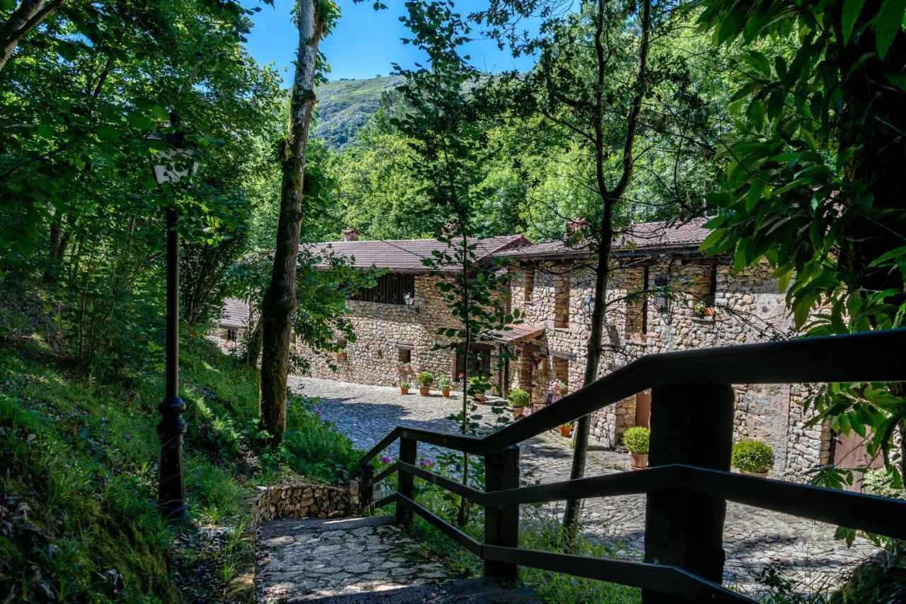 Hotel Rural La Tahona De Besnes Arenas De Cabrales Exterior photo