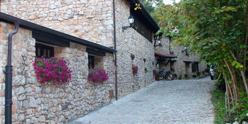 Hotel Rural La Tahona De Besnes Arenas De Cabrales Exterior photo