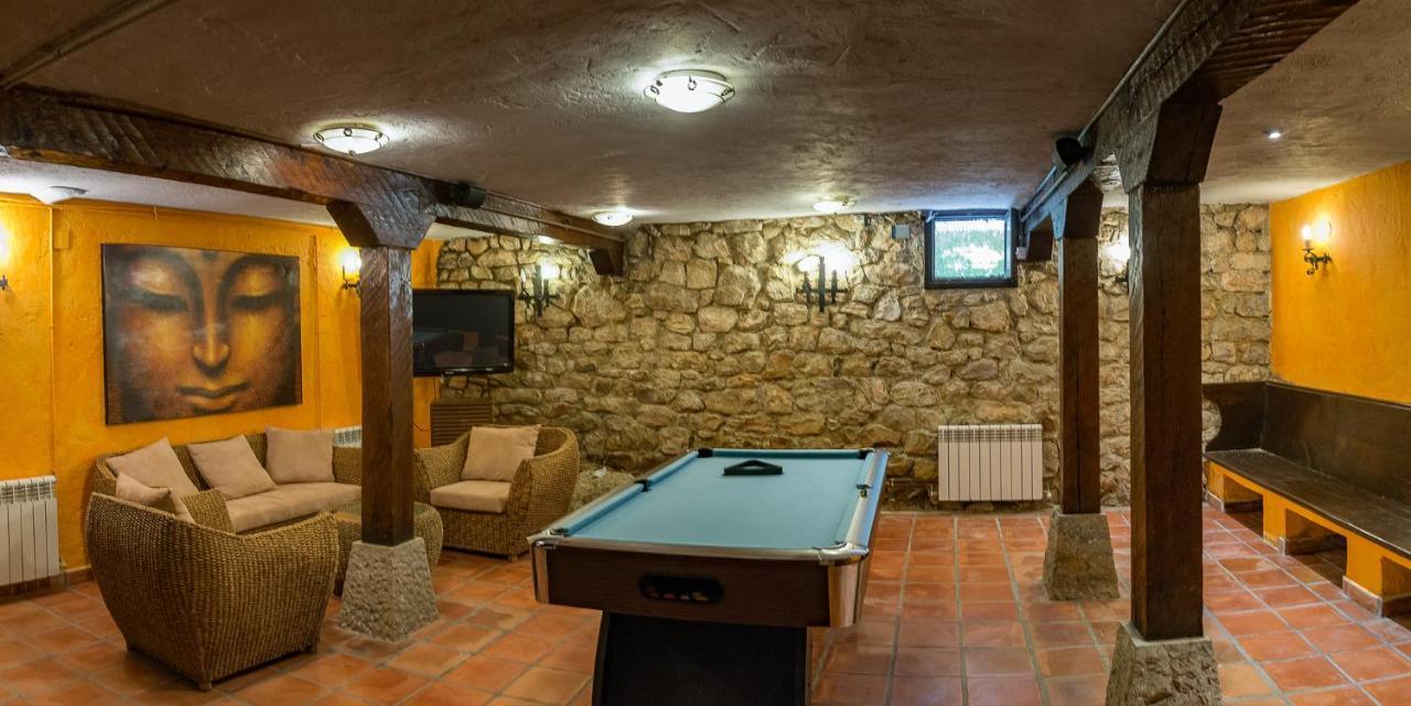 Hotel Rural La Tahona De Besnes Arenas De Cabrales Exterior photo